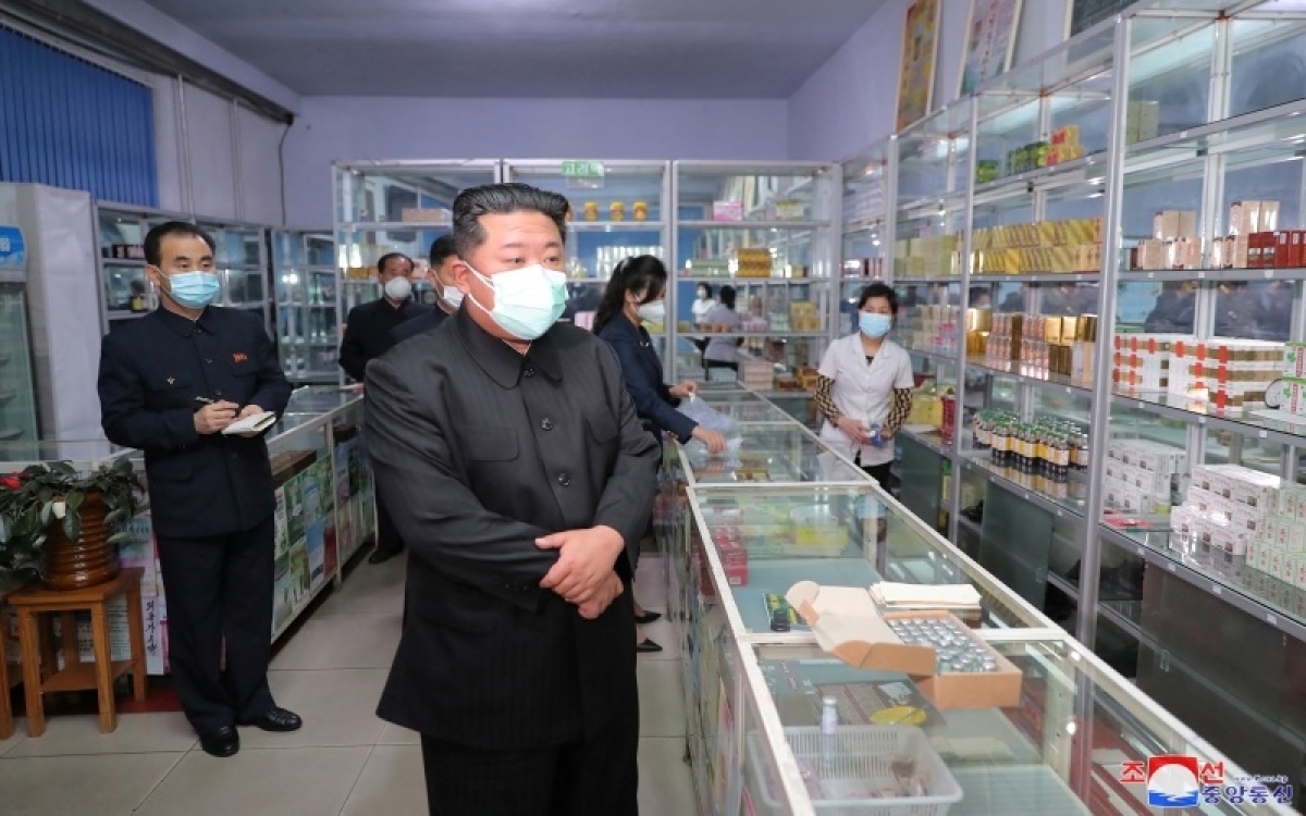 Triều Tiên có thêm hơn 105.000 ca sốt mới